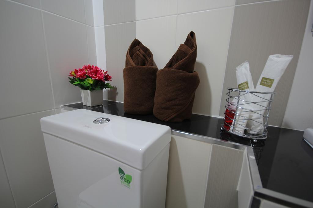 Windsor Resort Lop Buri Rom bilde