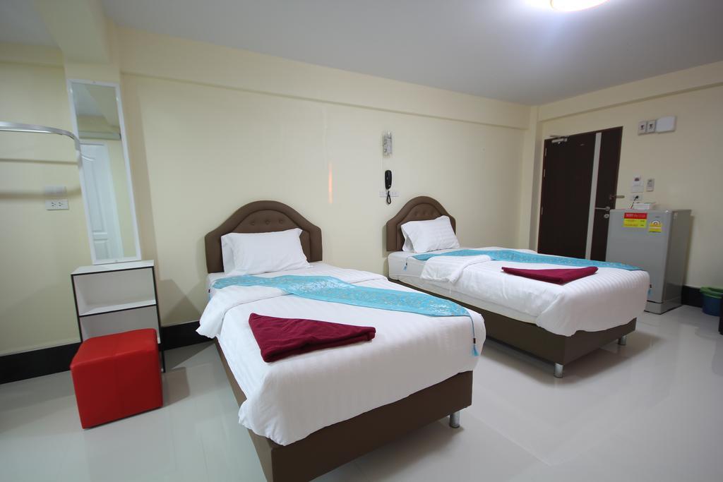 Windsor Resort Lop Buri Rom bilde